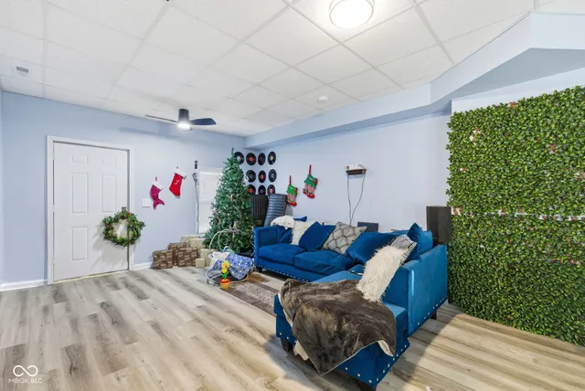 $259,000 | 33 North Sherman Drive, Indianapolis, IN 46201