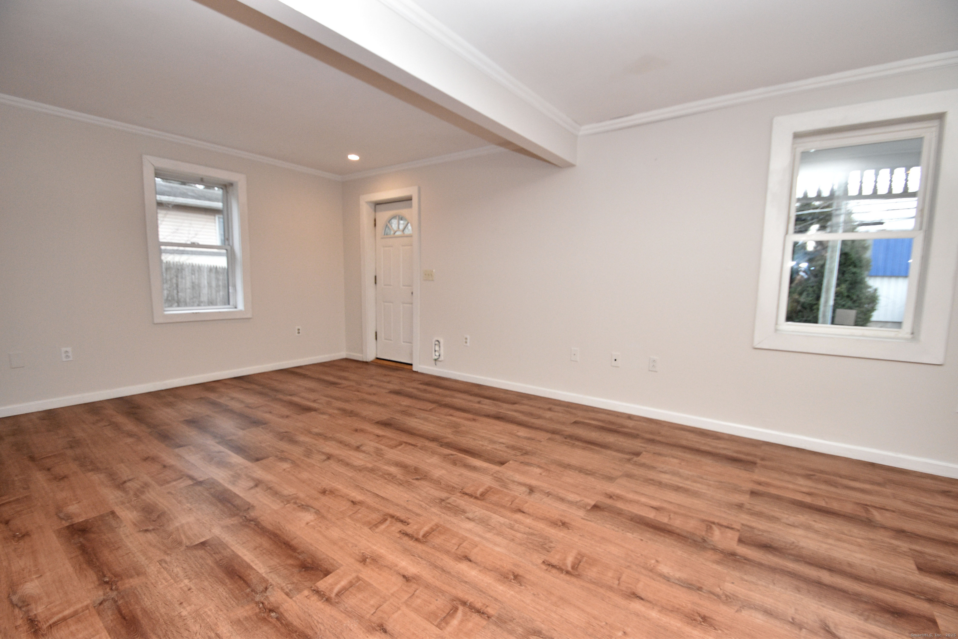 385 Broad Street New London, CT 06320 - Photo 7 of 29