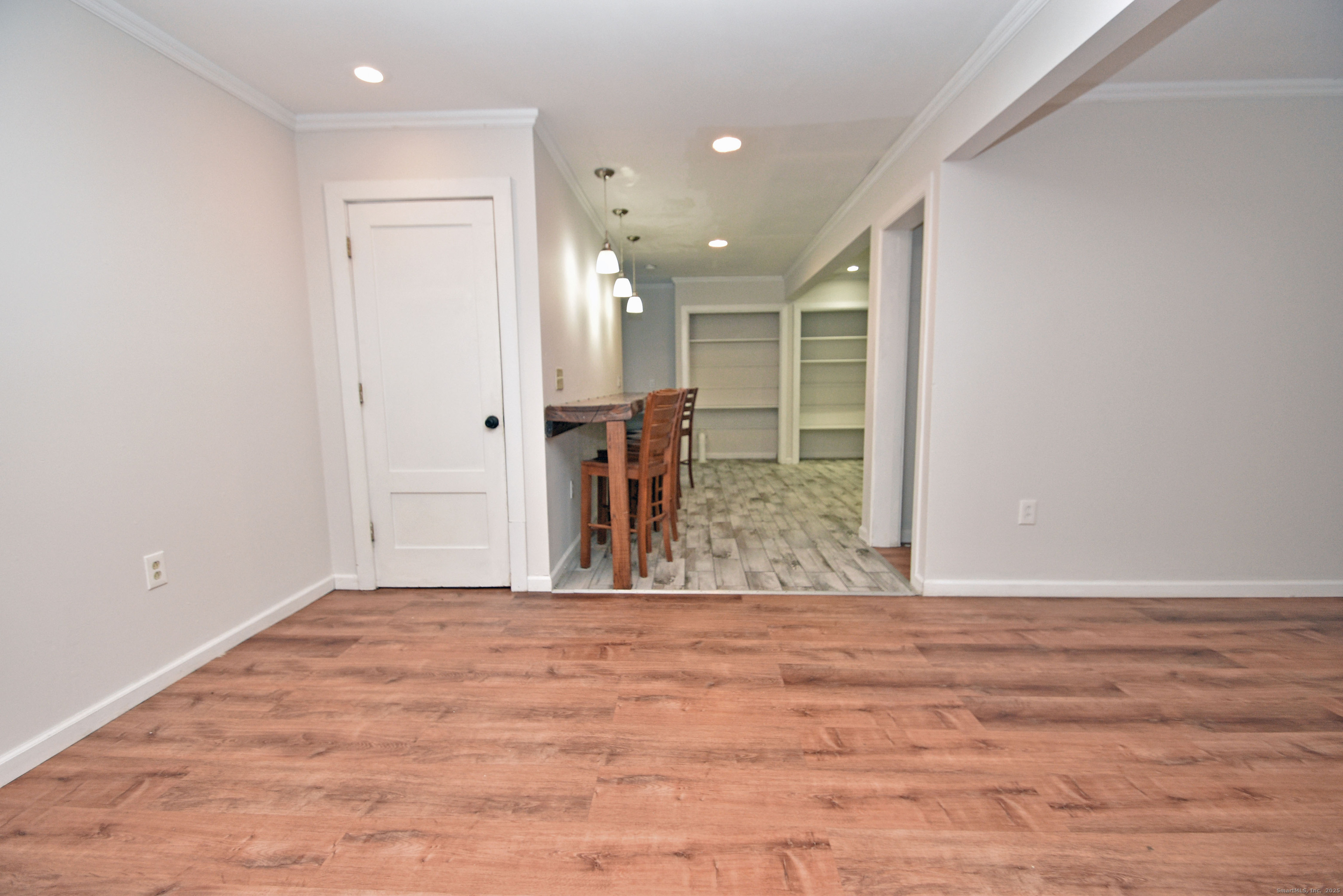 385 Broad Street New London, CT 06320 - Photo 10 of 29