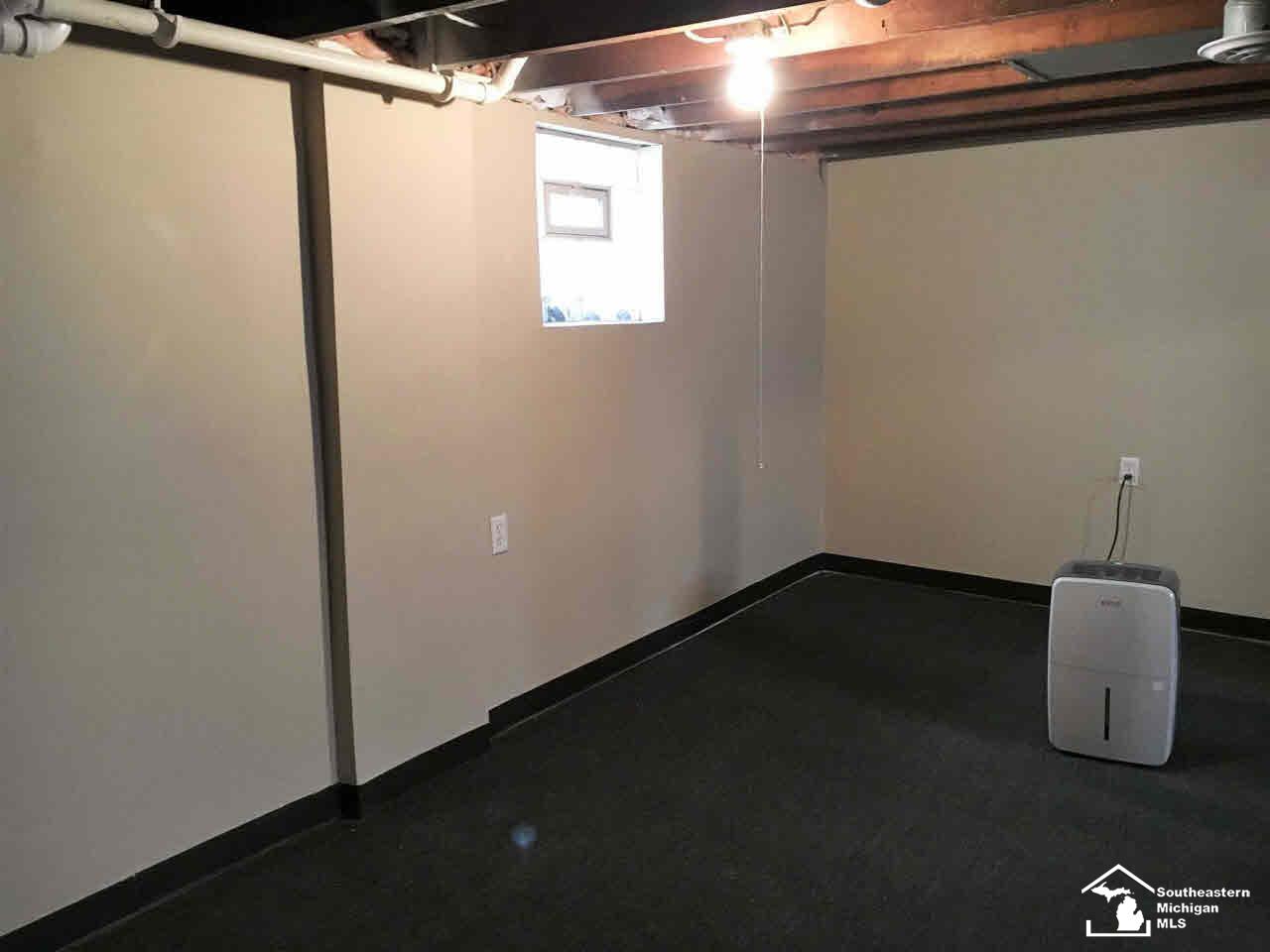 18051 Ruth Street Melvindale, MI 48122 - Photo 14 of 14