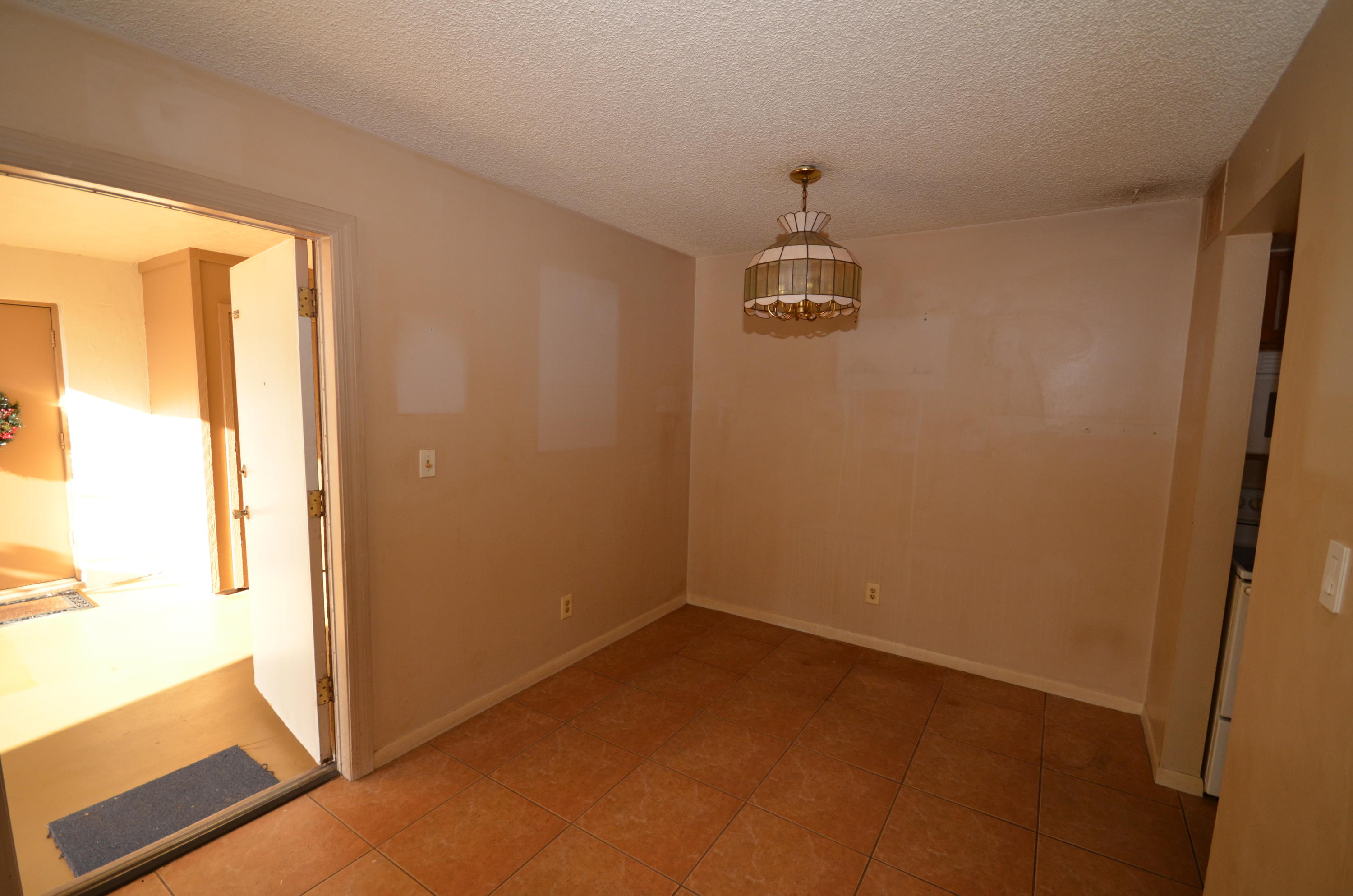 842 Northwest Fork Road Stuart, FL 34994 - Photo 11 of 20 Dining area