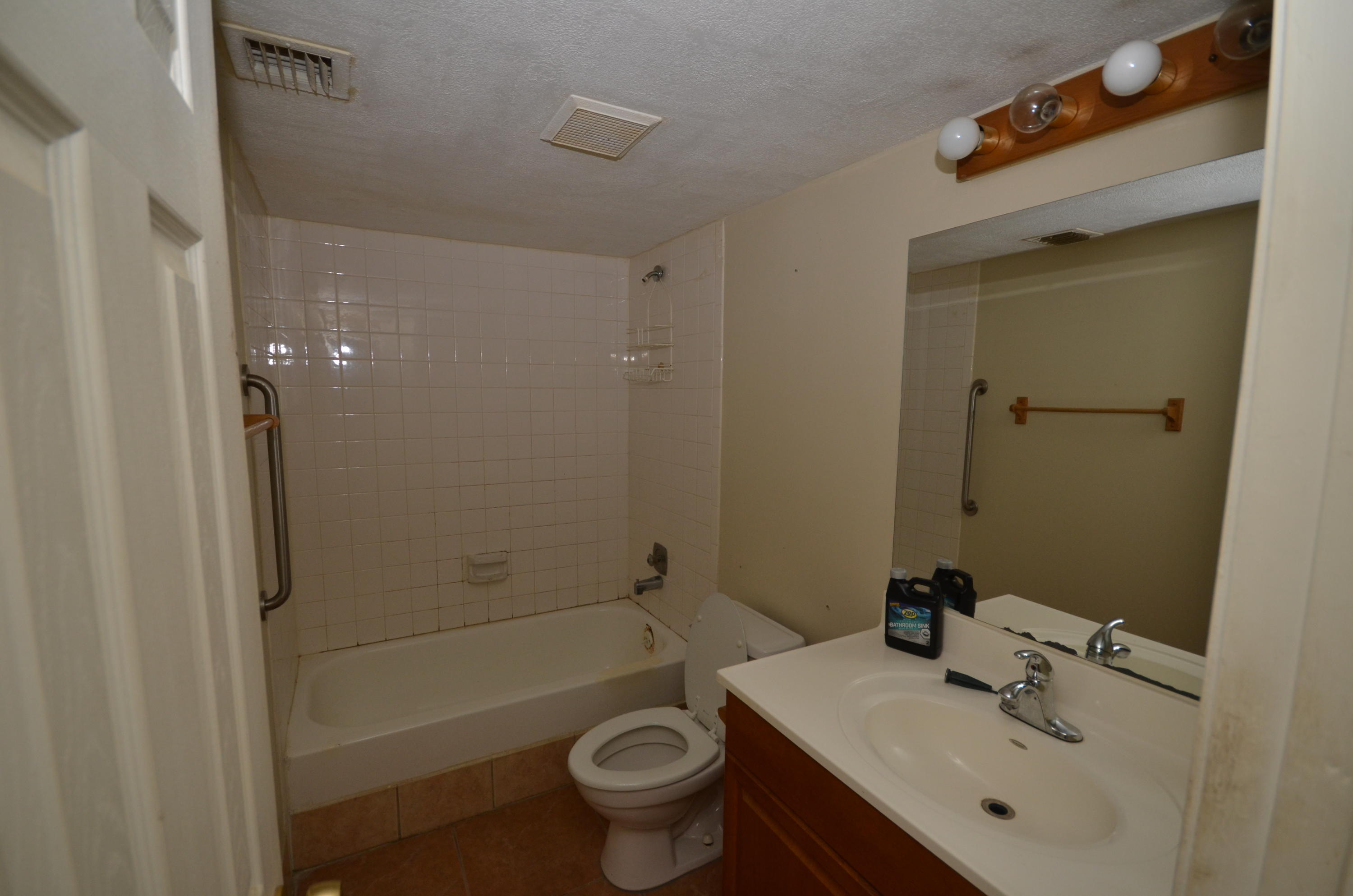 842 Northwest Fork Road Stuart, FL 34994 - Photo 14 of 20 Master bath