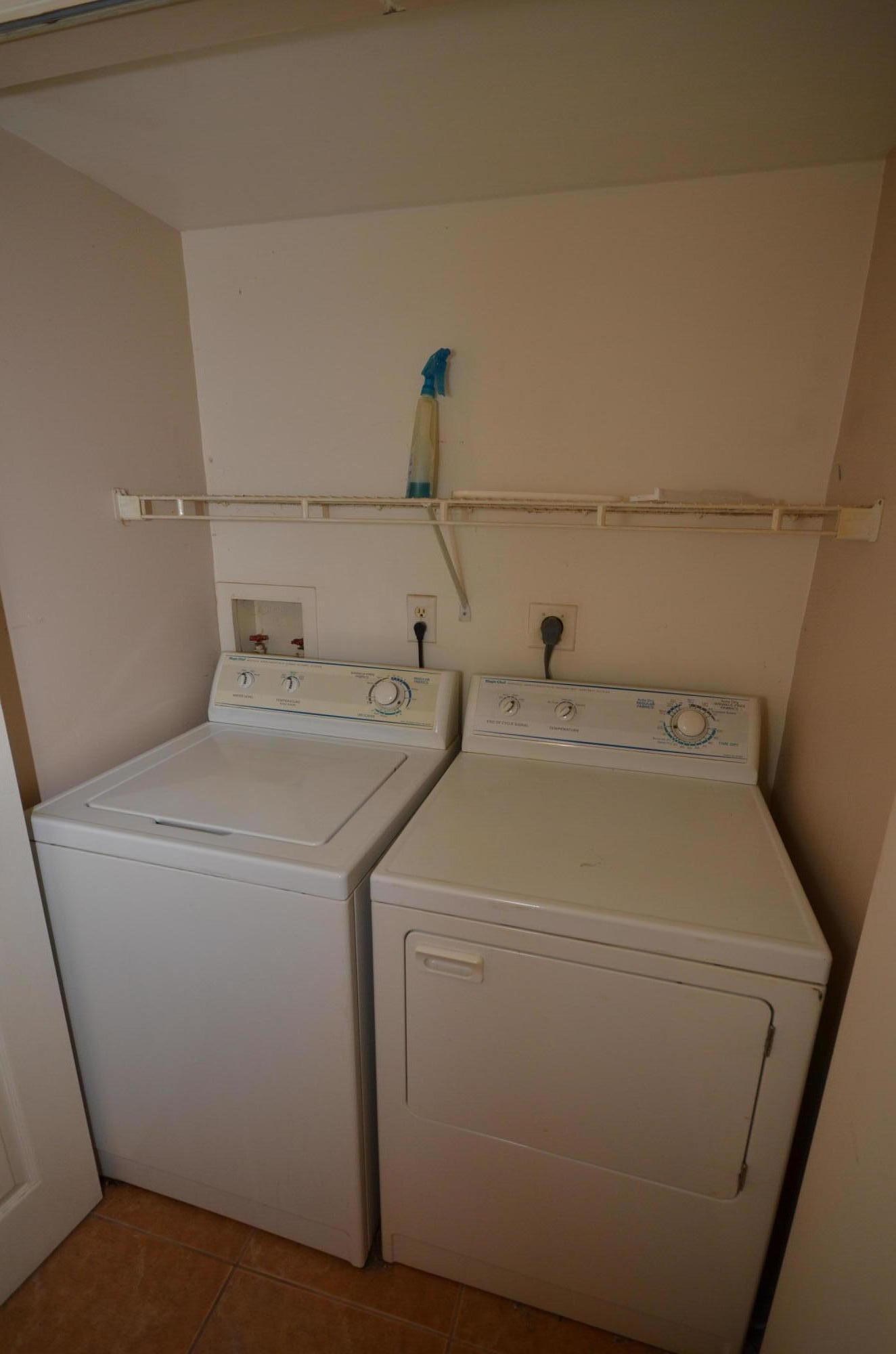 842 Northwest Fork Road Stuart, FL 34994 - Photo 19 of 20 Laundry room