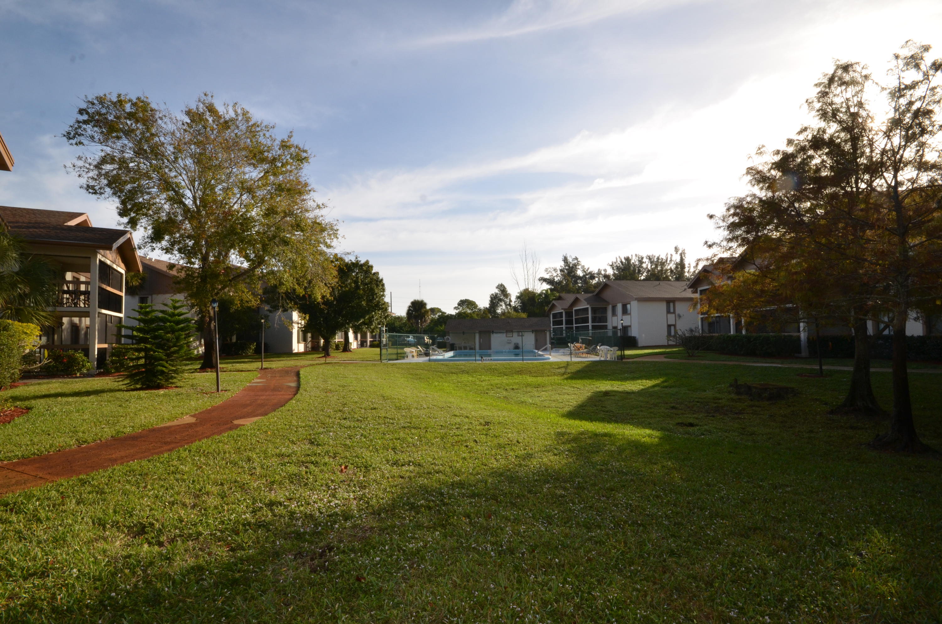 842 Northwest Fork Road Stuart, FL 34994 - Photo 7 of 20 Yard