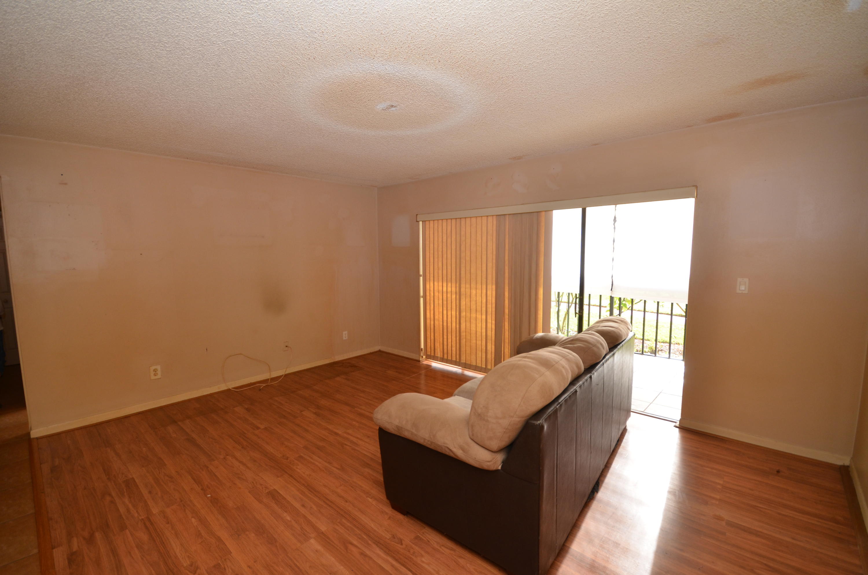 842 Northwest Fork Road Stuart, FL 34994 - Photo 9 of 20 Living area