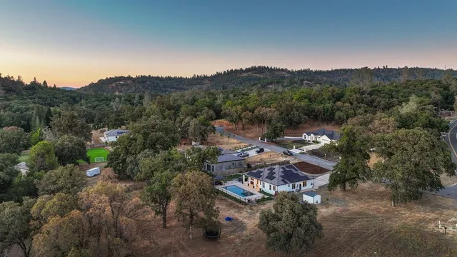 $1,145,000 | 5900 Stanley Drive, Auburn, CA 95602