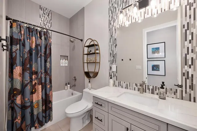 $1,145,000 | 5900 Stanley Drive, Auburn, CA 95602