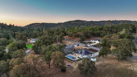 an aerial view of multiple house