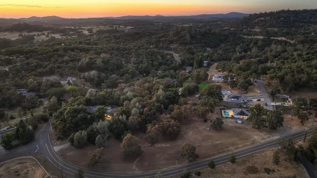 $1,145,000 | 5900 Stanley Drive, Auburn, CA 95602