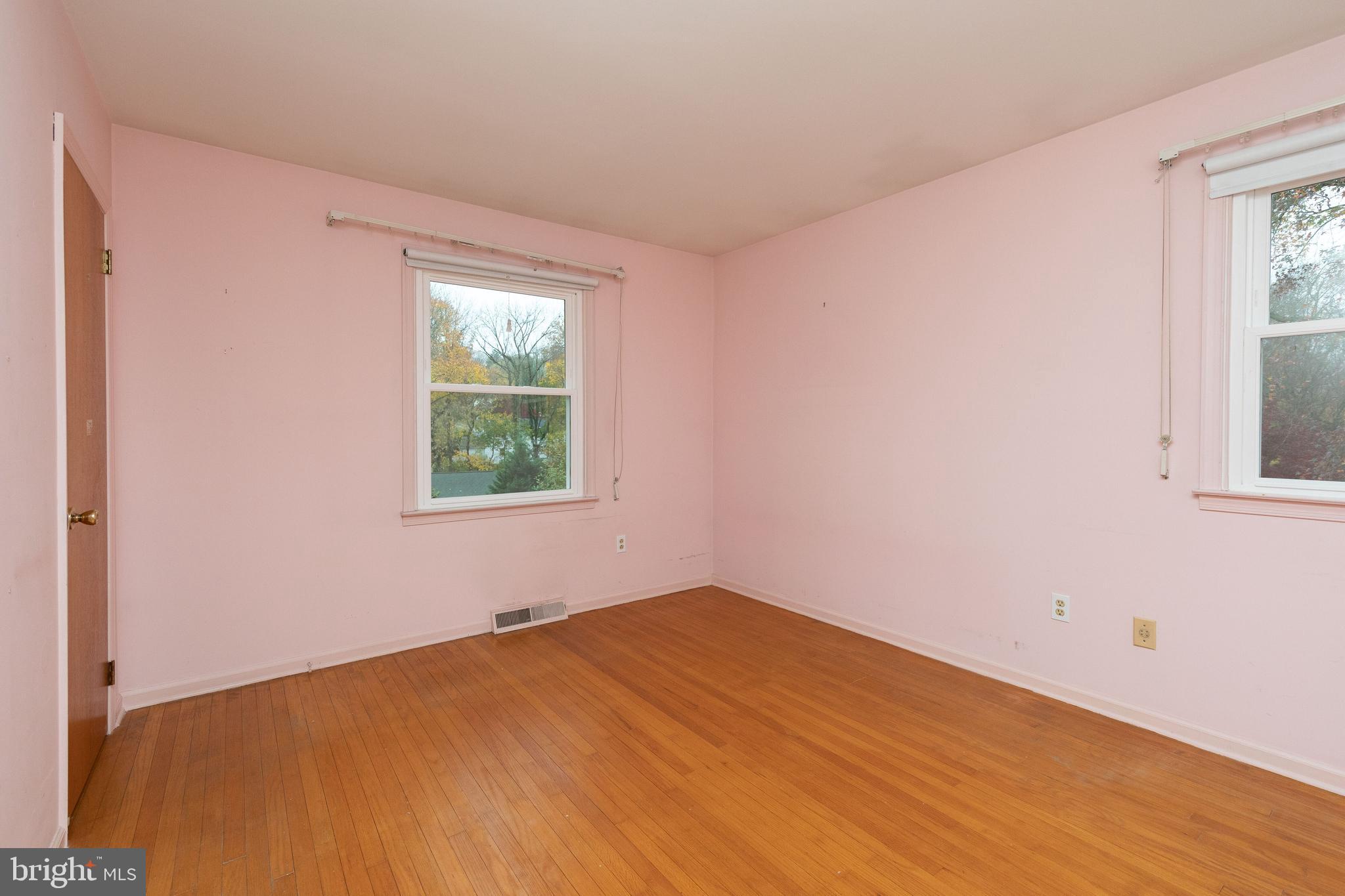 1112 Clark Road Glenside, PA 19038 - Photo 14 of 31 Gallery Image 14