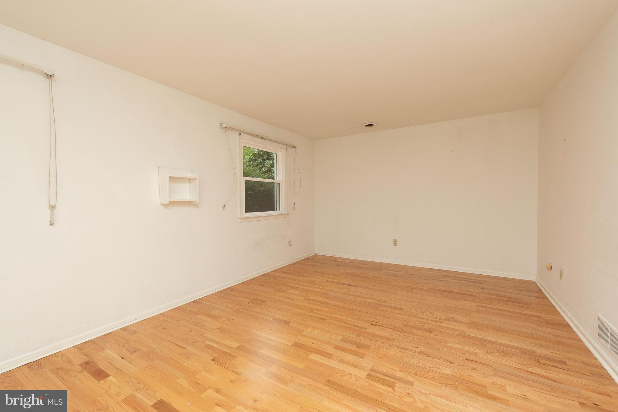 1112 Clark Road Glenside, PA 19038 - Photo 18 of 31 Gallery Image 18