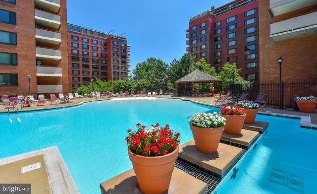 $1,825 | 1021 Arlington Boulevard, Unit 434, Arlington, VA 22209