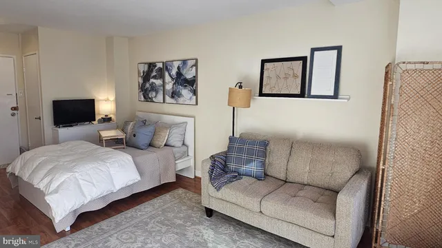 $1,825 | 1021 Arlington Boulevard, Unit 434, Arlington, VA 22209