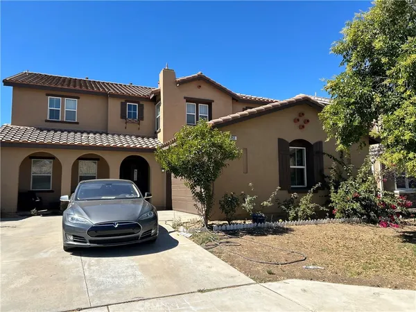 $3,800 | 953 Curlew Street, Perris, CA 92571
