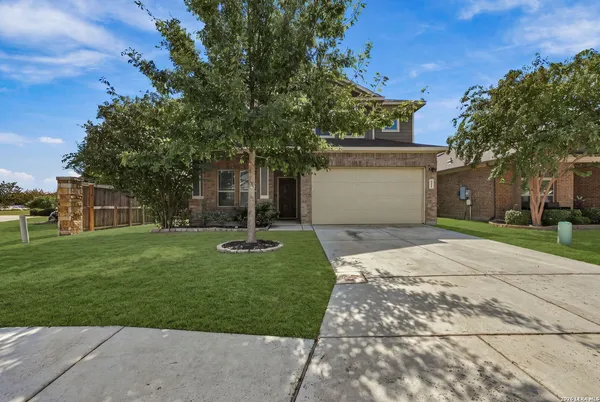 $2,675 | 619 Wipper, New Braunfels, TX 78130