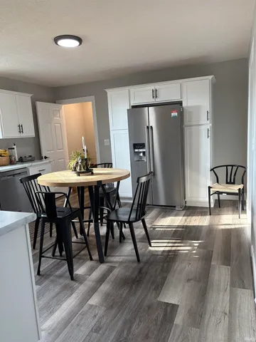 $189,900 | 210 East 15th Street, Jasper, IN 47546