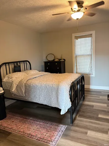 $189,900 | 210 East 15th Street, Jasper, IN 47546