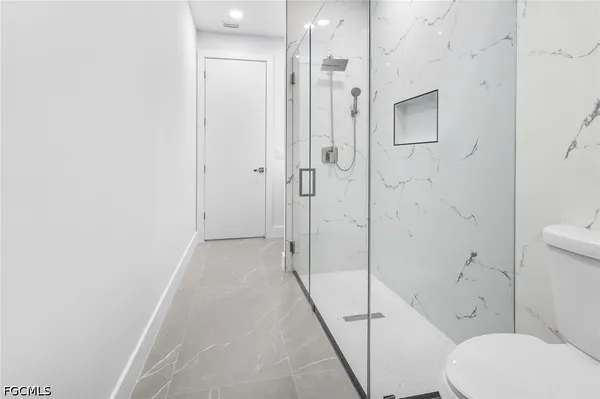 $3,700 | 142 Southwest 33rd Place, Cape Coral, FL 33991