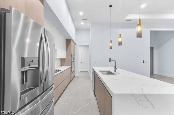 $3,700 | 142 Southwest 33rd Place, Cape Coral, FL 33991