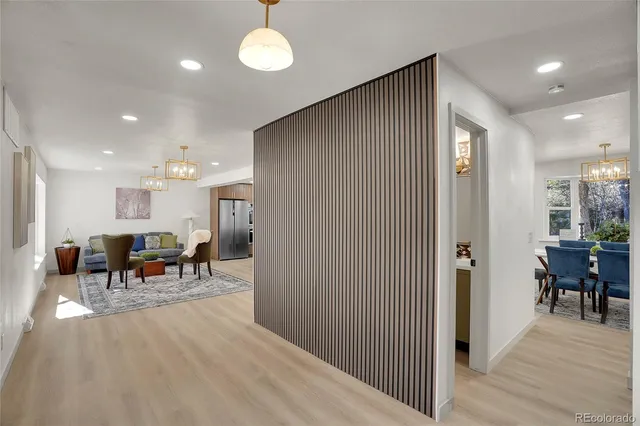 $879,900 | 2523 South Carr Court, Lakewood, CO 80227