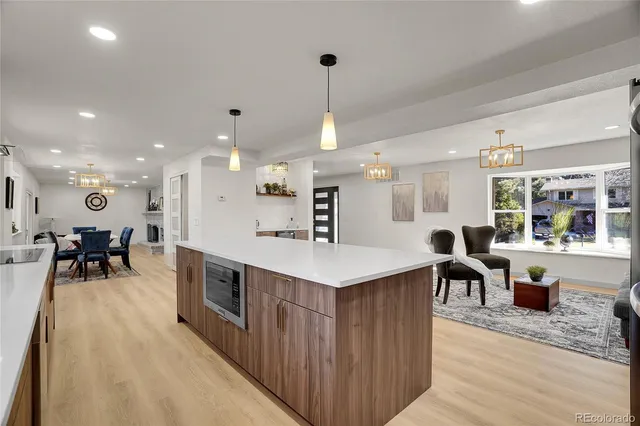 $879,900 | 2523 South Carr Court, Lakewood, CO 80227