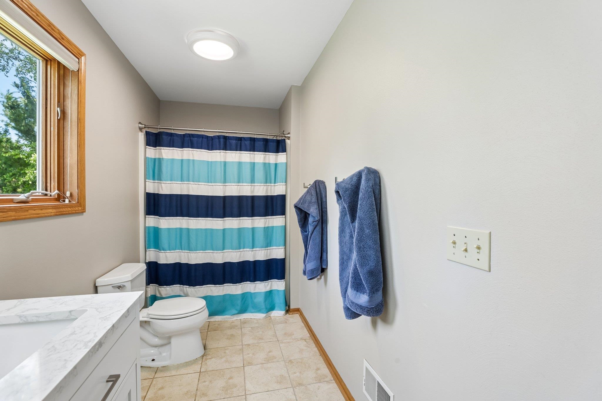 4230 Redtail Pass Middleton, WI 53562 - Photo 31 of 73
