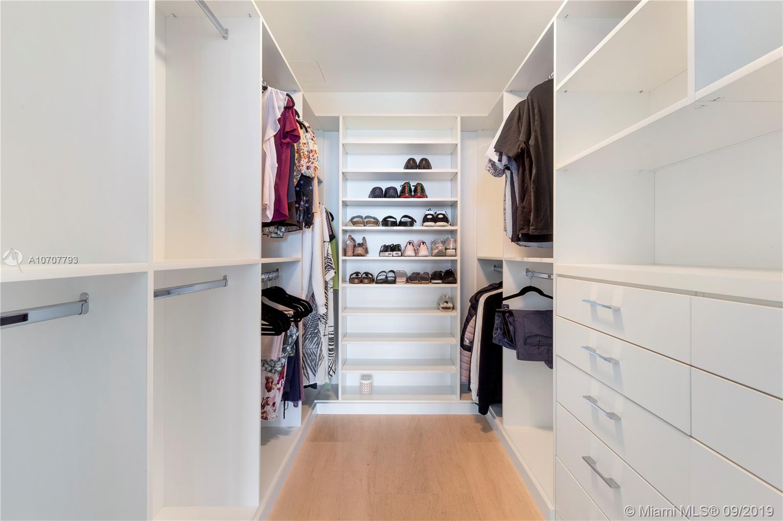 360 Ocean Drive, Unit 404S Key Biscayne, FL 33149 - Photo 16 of 57