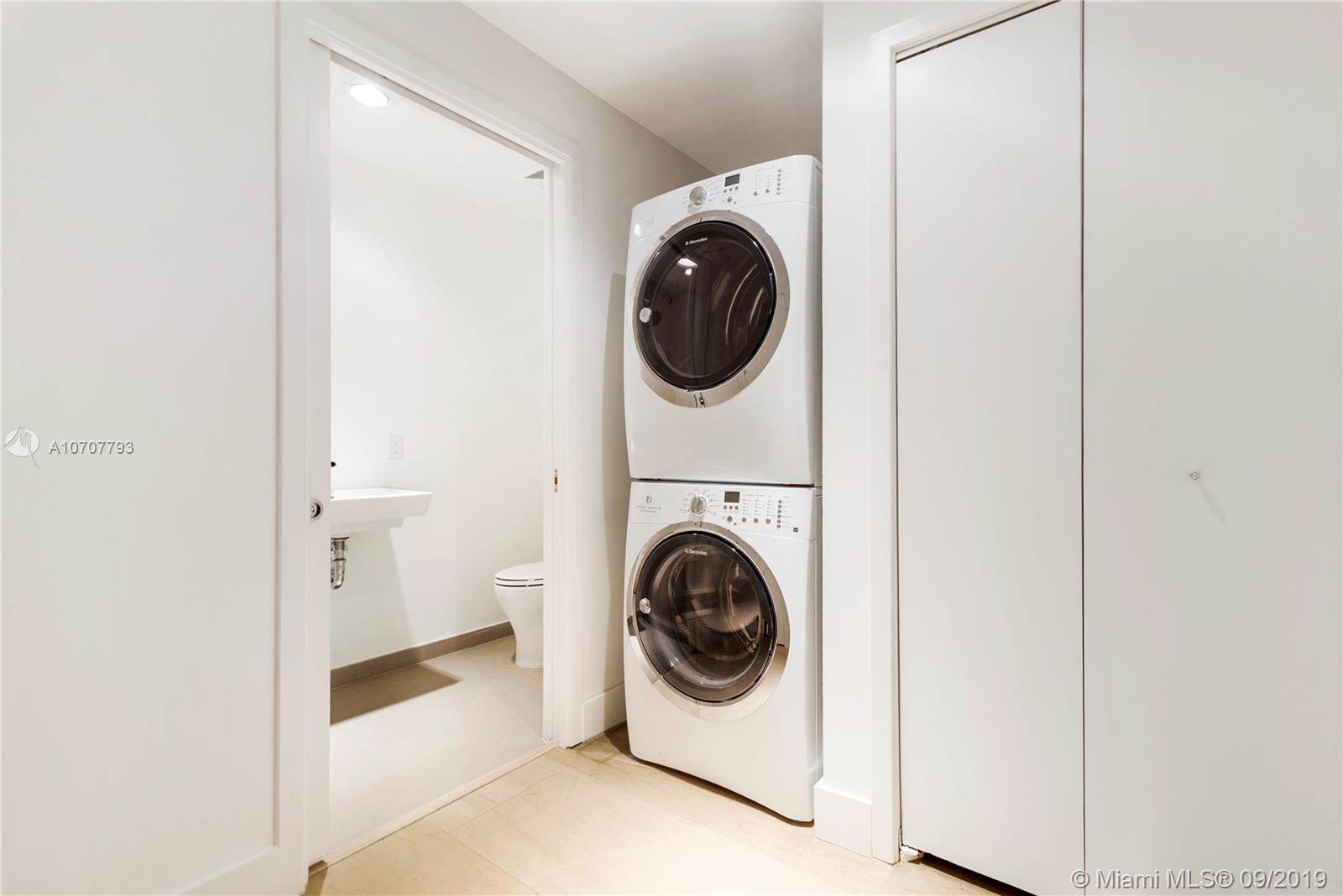 360 Ocean Drive, Unit 404S Key Biscayne, FL 33149 - Photo 21 of 57