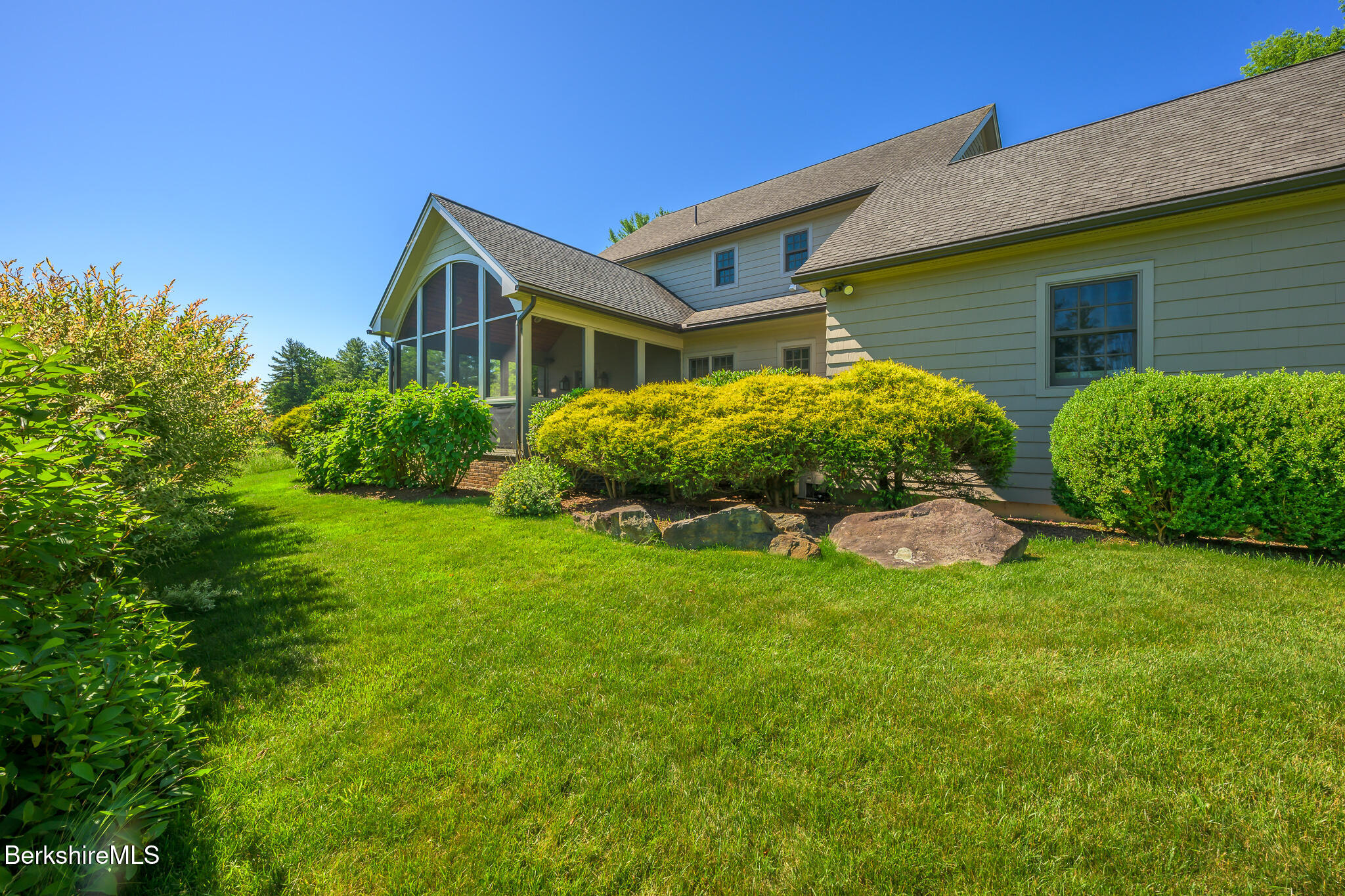 36 Yale Hill Road Stockbridge, MA 01262 - Photo 40 of 45 side view of house