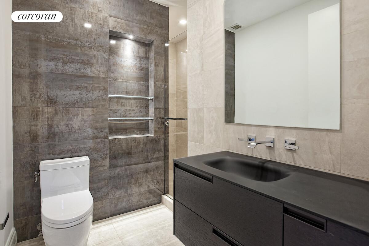 33 West 56th Street, Unit 4AE Manhattan, NY 10019 - Photo 15 of 17