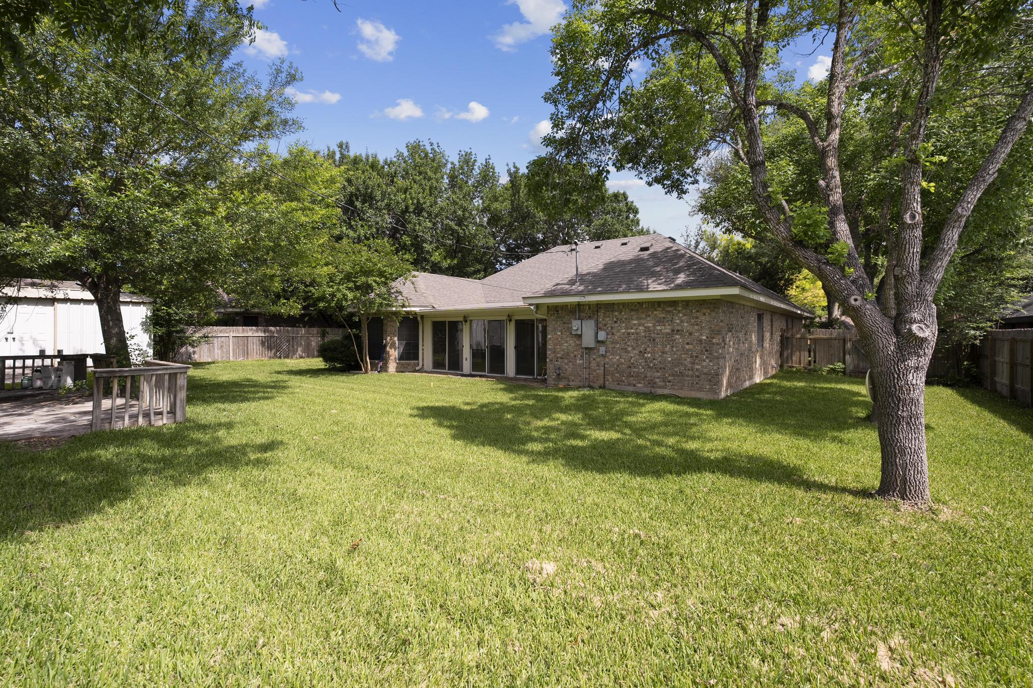 1906 Meadow Ridge Drive Taylor, TX 76574 - Photo 24 of 24