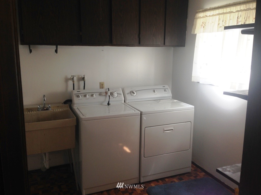 12903 Southeast 162nd Street Renton, WA 98058 - Photo 12 of 17 Gallery Image 12