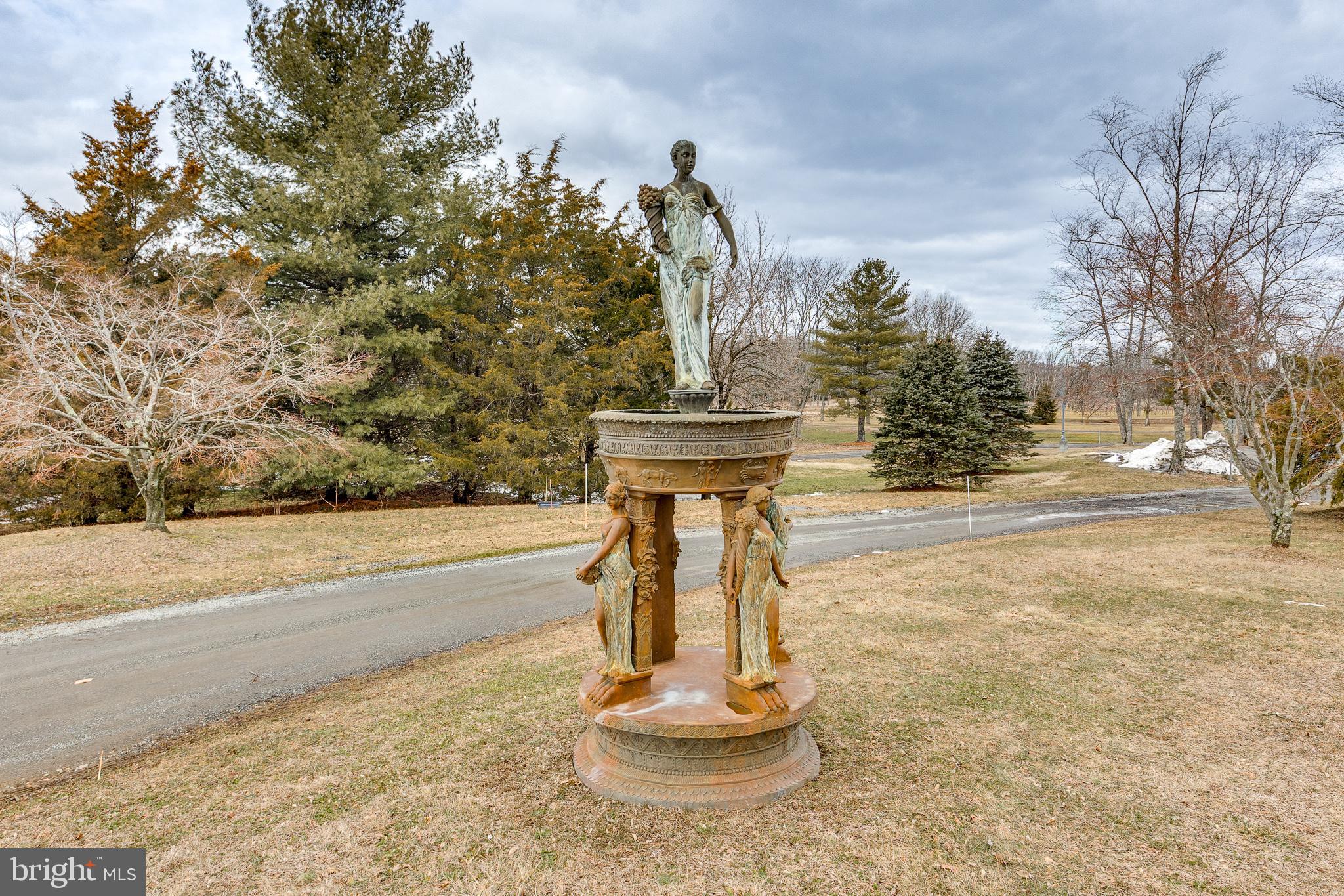 139 Bordentown Georgetown Road Chesterfield, NJ 08515 - Photo 54 of 89 a view of a park with large trees