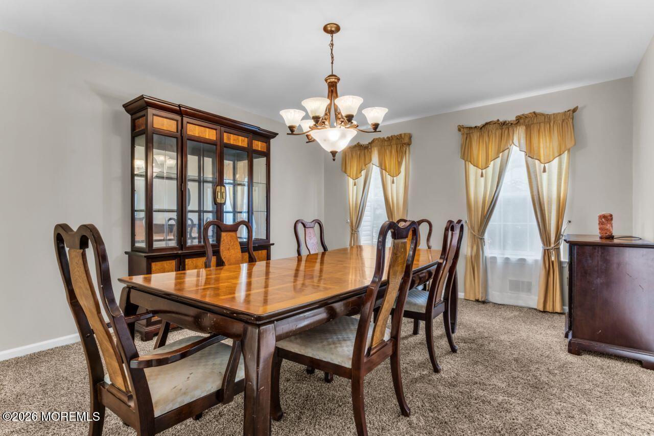 383 Meadowood Road Jackson, NJ 08527 - Photo 14 of 41 Dining Room
