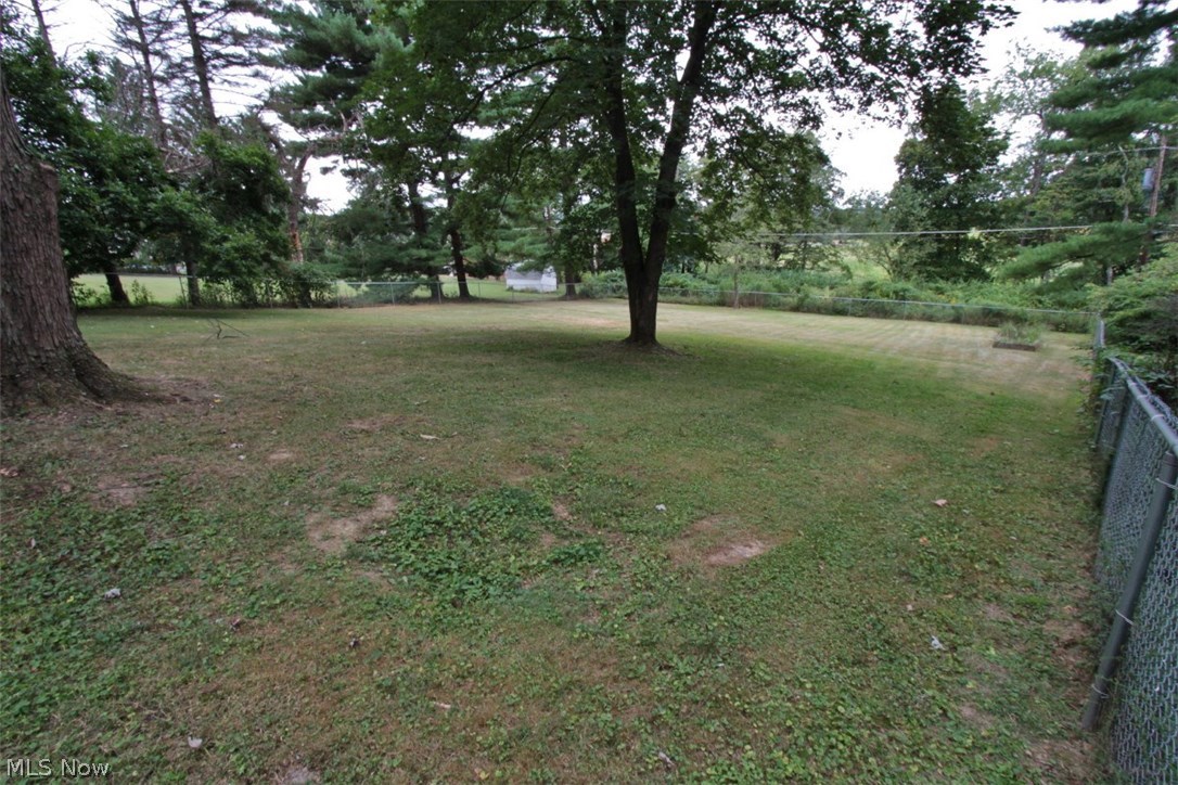 3265 Nob Hill Road Zanesville, OH 43701 - Photo 2 of 18