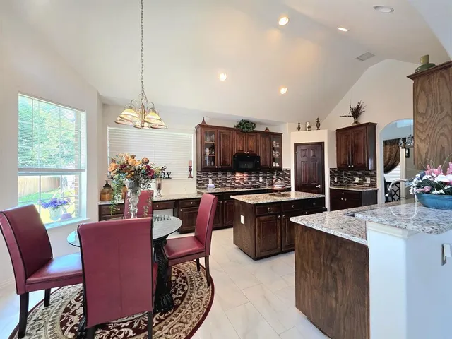 $3,150 | 4100 Nicklaus Avenue, Mansfield, TX 76063