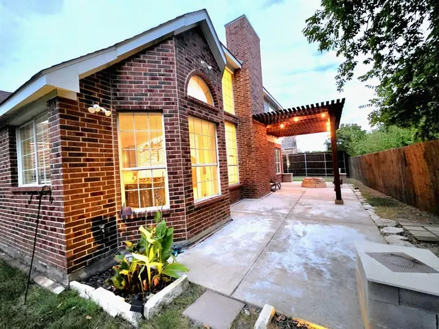 $3,150 | 4100 Nicklaus Avenue, Mansfield, TX 76063