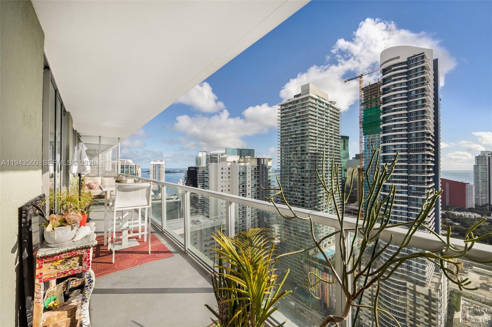 79 Southwest 12th Street, Unit PH3904S Miami, FL 33130 - Photo 18 of 33 a picture of a city view