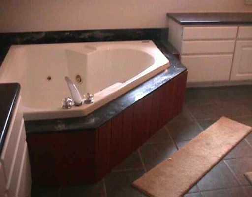 361 Moorefield Road Springfield, OH 45503 - Photo 7 of 8