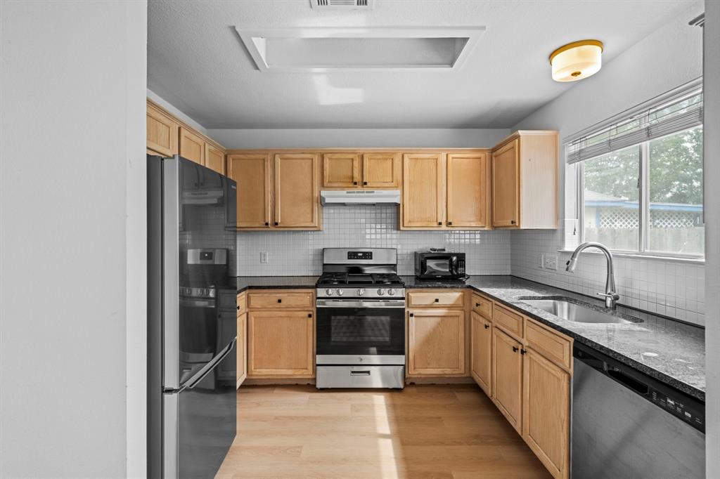 14722 Single Trace Austin, TX 78728 - Photo 4 of 14