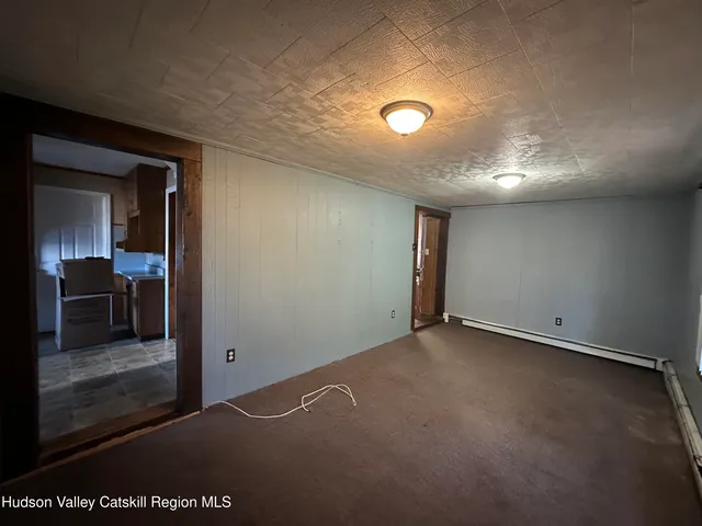 $410,000 | 172 Main Street, Gardiner, NY 12525