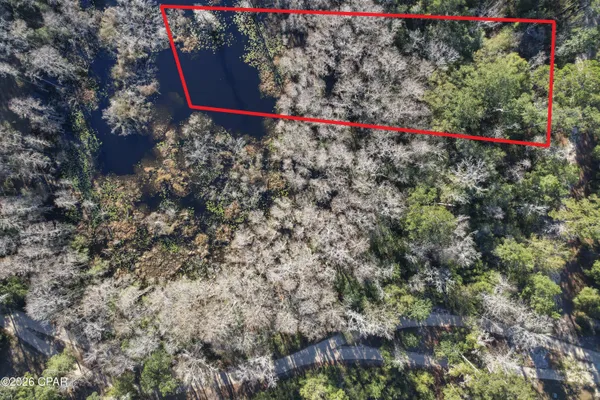 $39,900 | 2 Cypress, Vernon, FL 32462