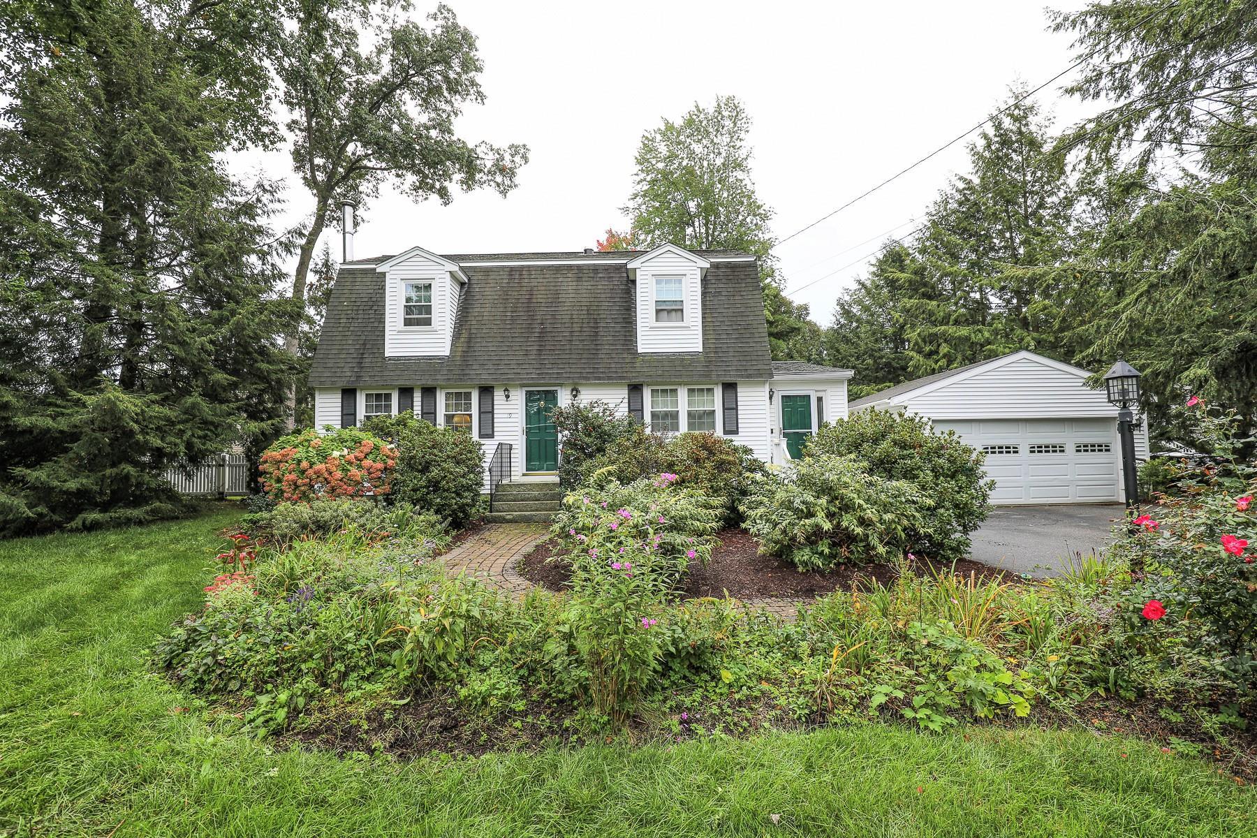 19 Pollard Road Nashua, NH 03062 - Photo 1 of 29