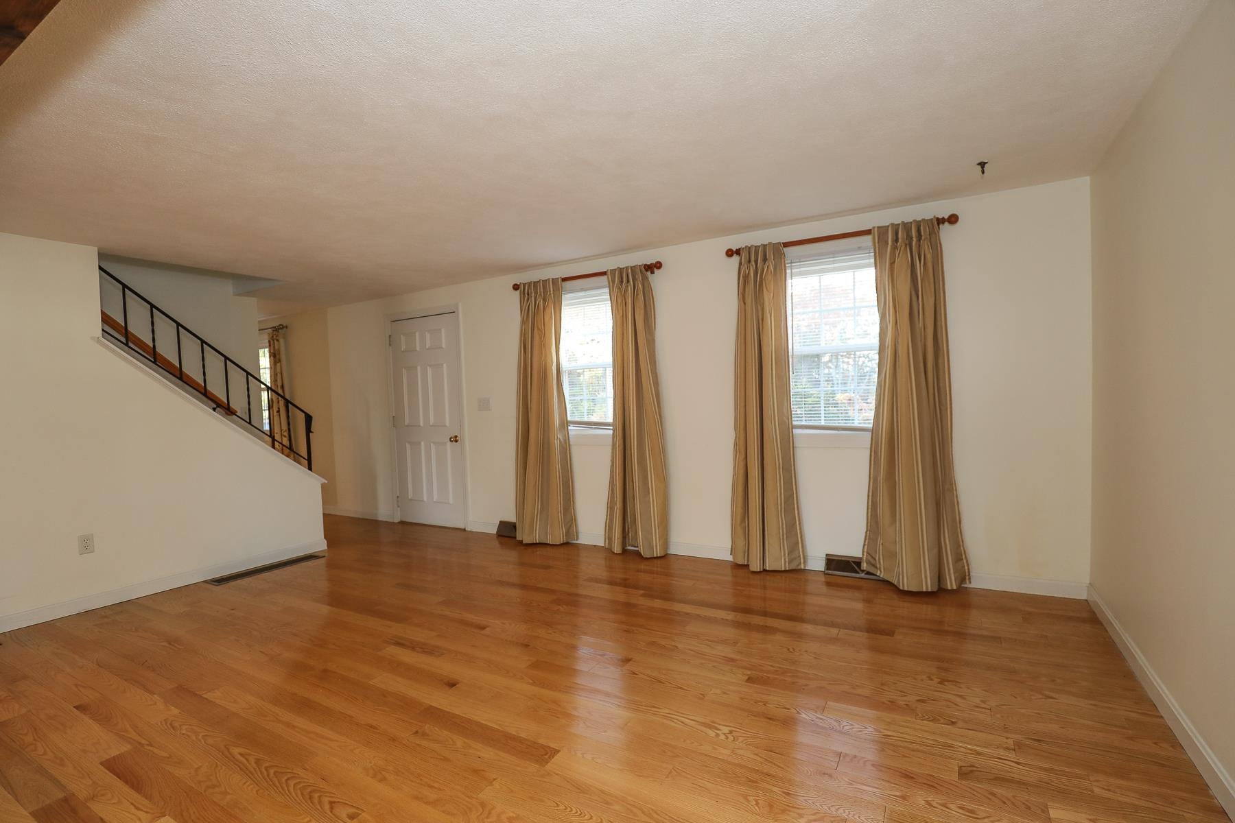 19 Pollard Road Nashua, NH 03062 - Photo 19 of 29