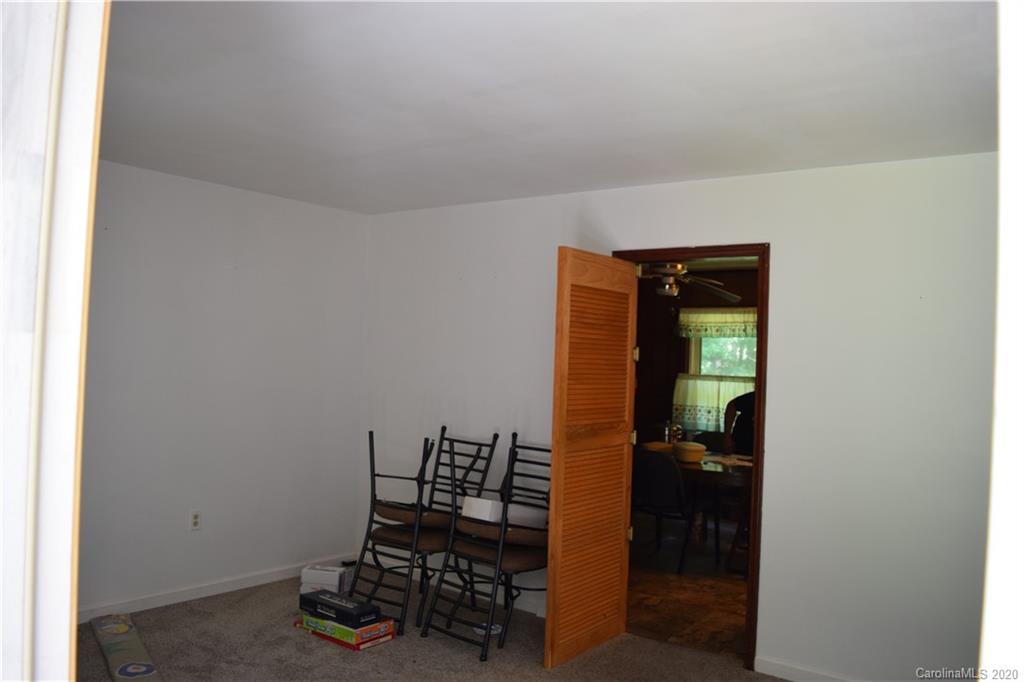924 Antrim Road Clover, SC 29710 - Photo 21 of 23
