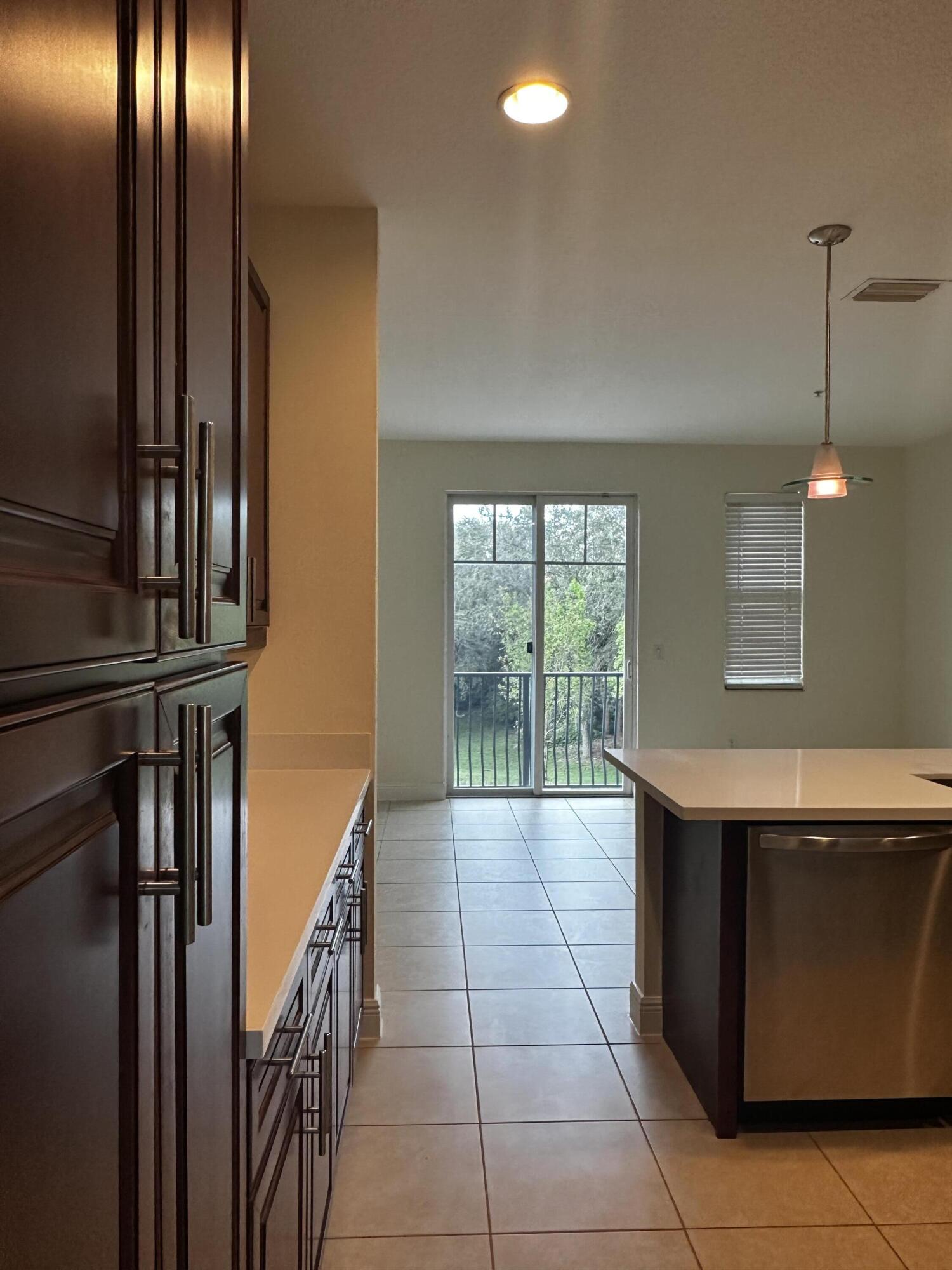 565 Northwest 35th Lane Boca Raton, FL 33431 - Photo 4 of 23 IMG_1734