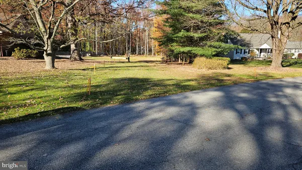 $349,999 | 119 East Pembrey Drive, Wilmington, DE 19803