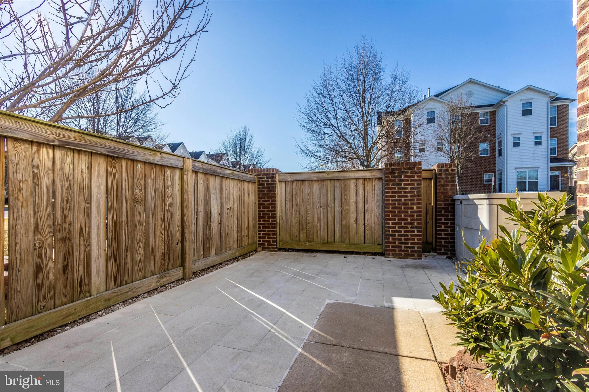 100 Quail's Nest Way Frederick, MD 21702 - Photo 38 of 40 Corutyard