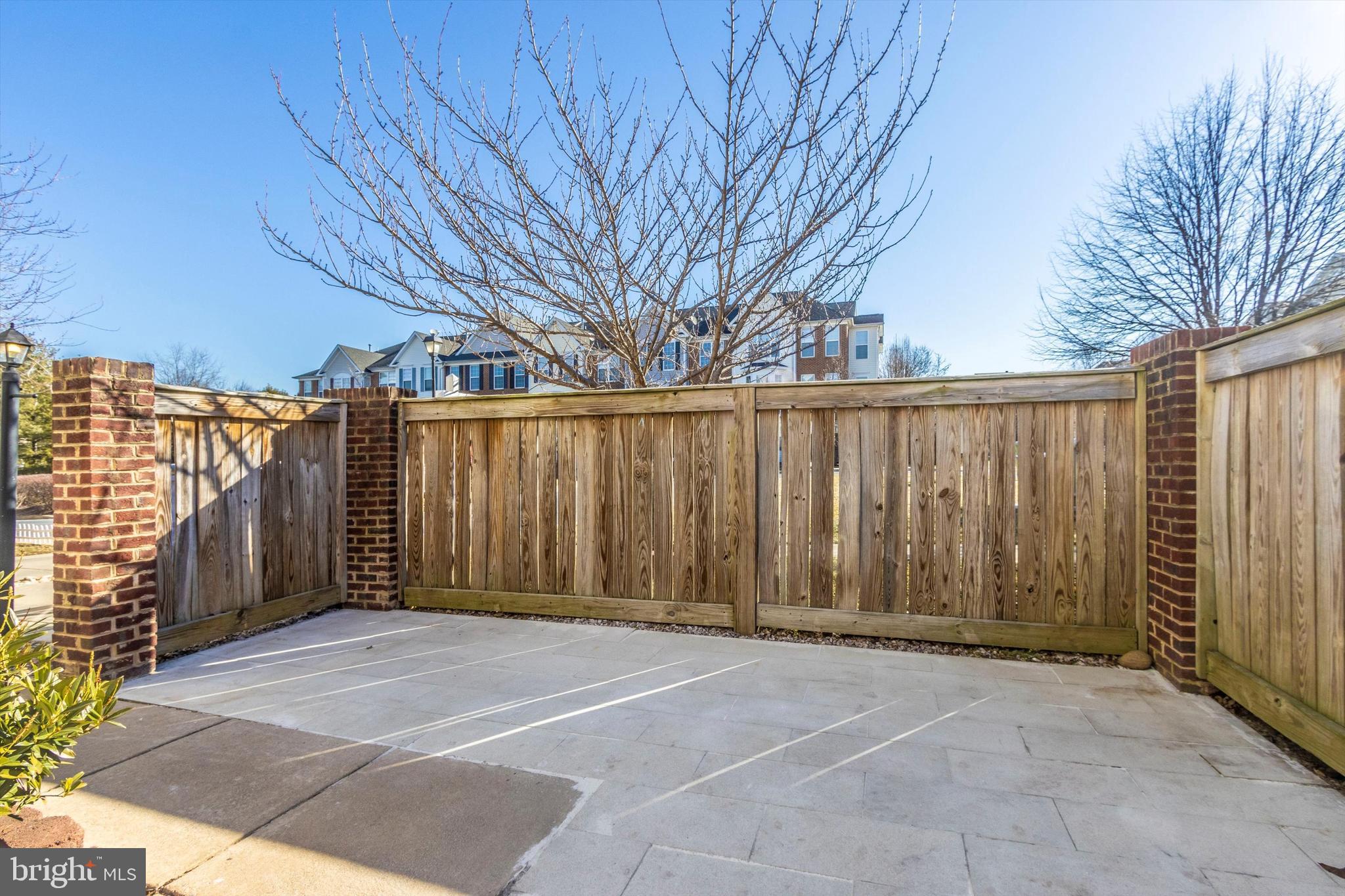 100 Quail's Nest Way Frederick, MD 21702 - Photo 40 of 40 Courtyard