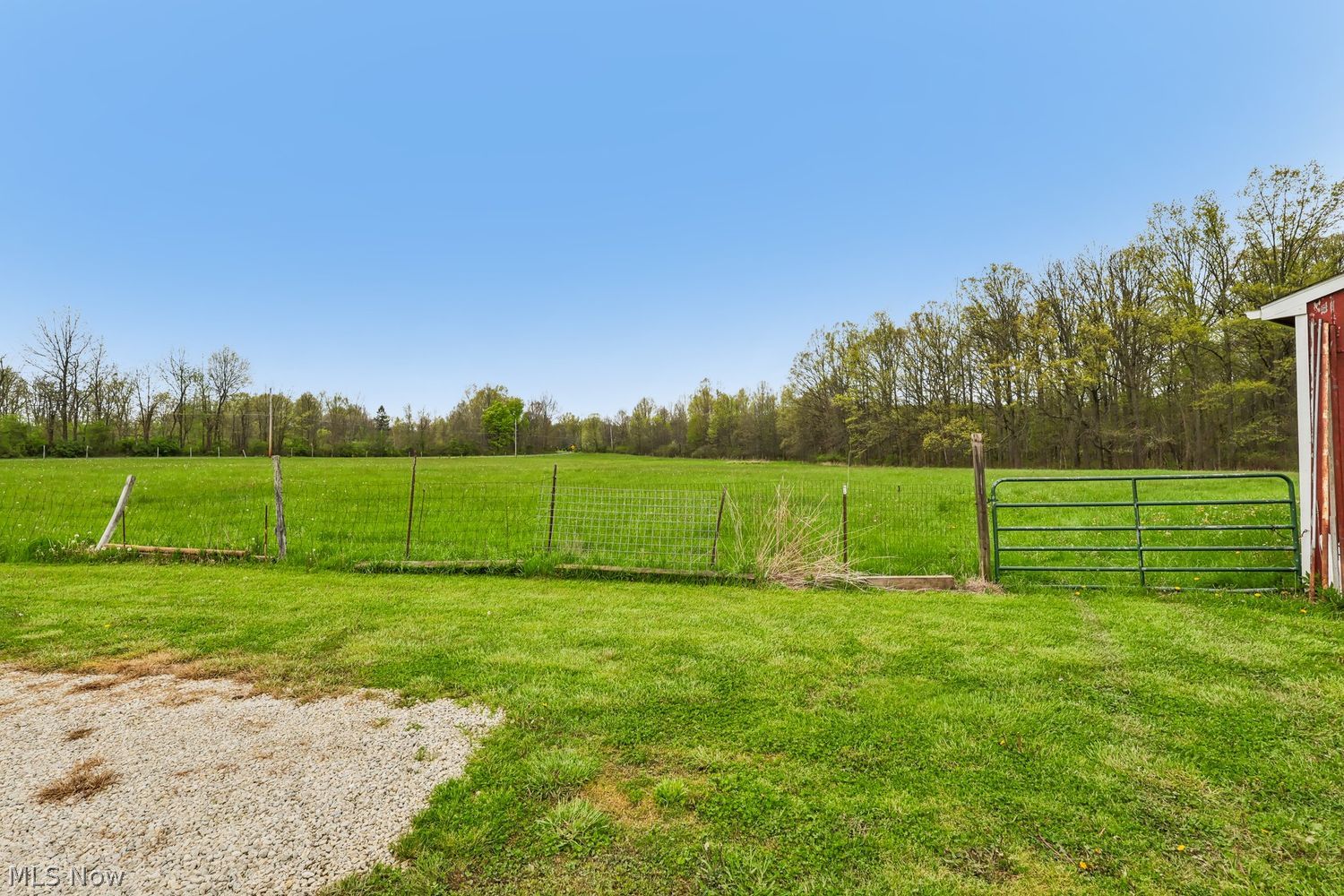 8965 Corbett Road Diamond, OH 44412 - Photo 35 of 48